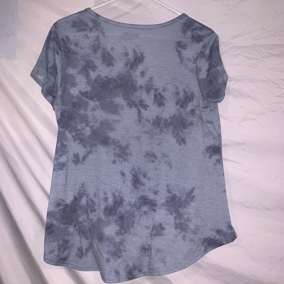 Blue tie dye t shirt with skull and roses by bongo - Picture 5 of 7
